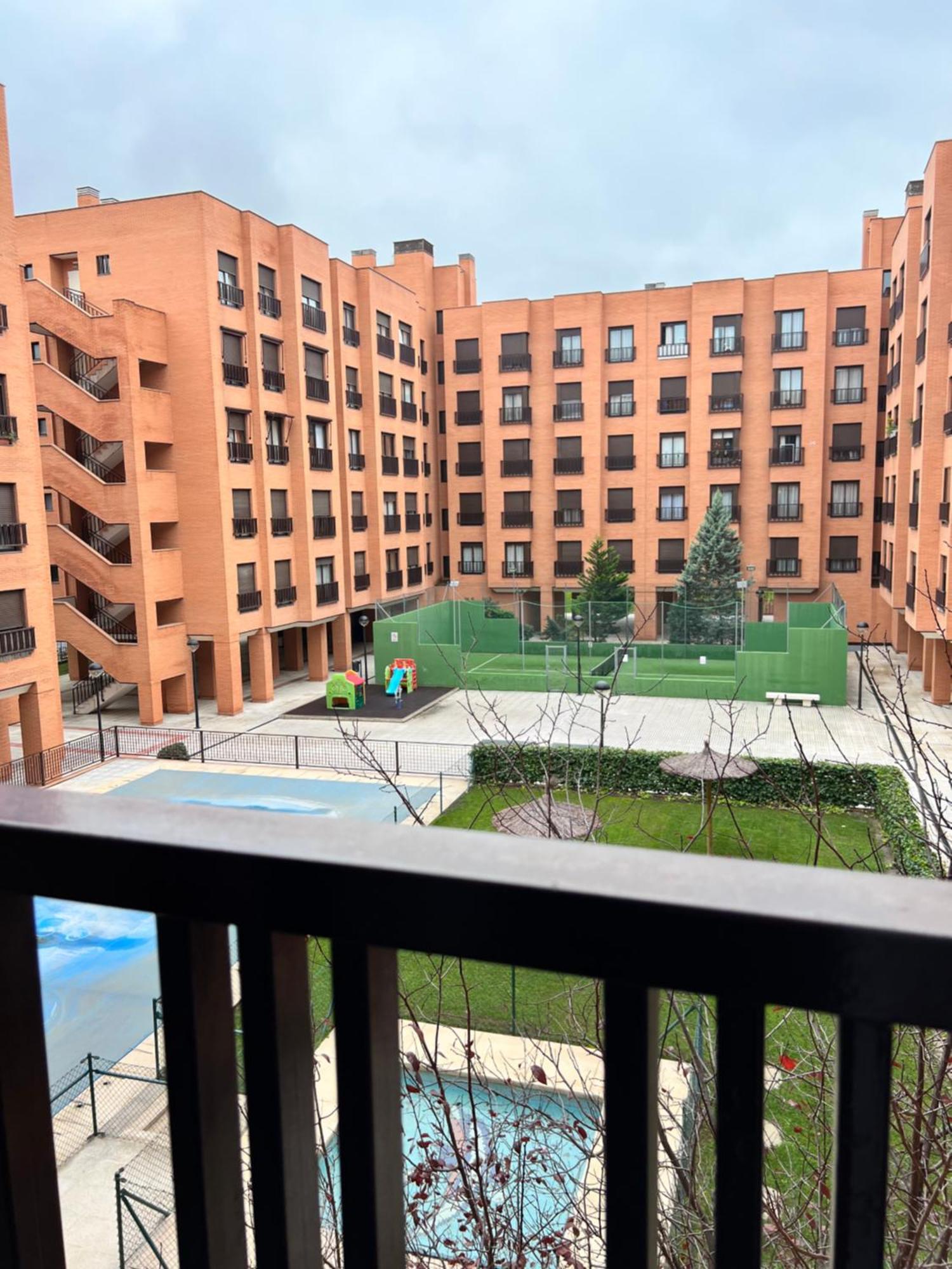 Appartement Turistico Plenilunio Suite, Airport, Wanda, Ifema *